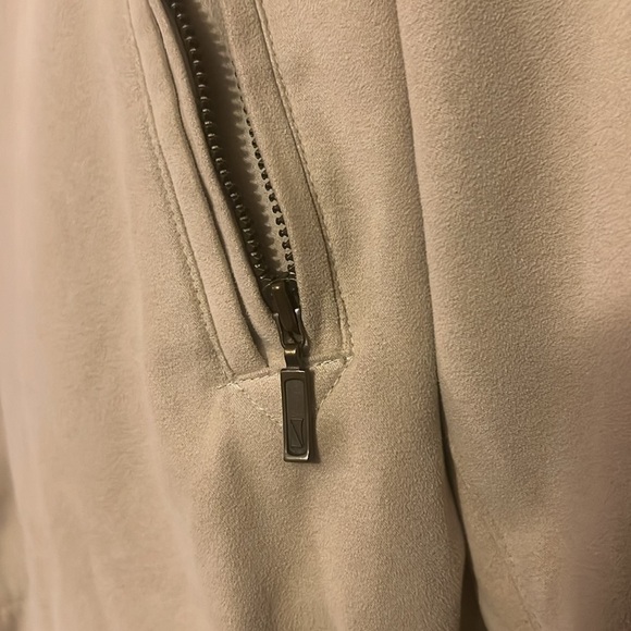 🧥Newport Harbor sand color jacket size L - Picture 2 of 7